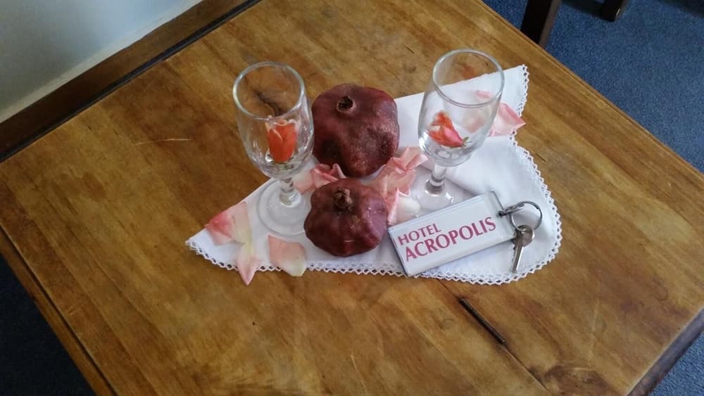 Acropolis Hotel