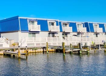 Gullway  2821 3 Bedroom Townhouse