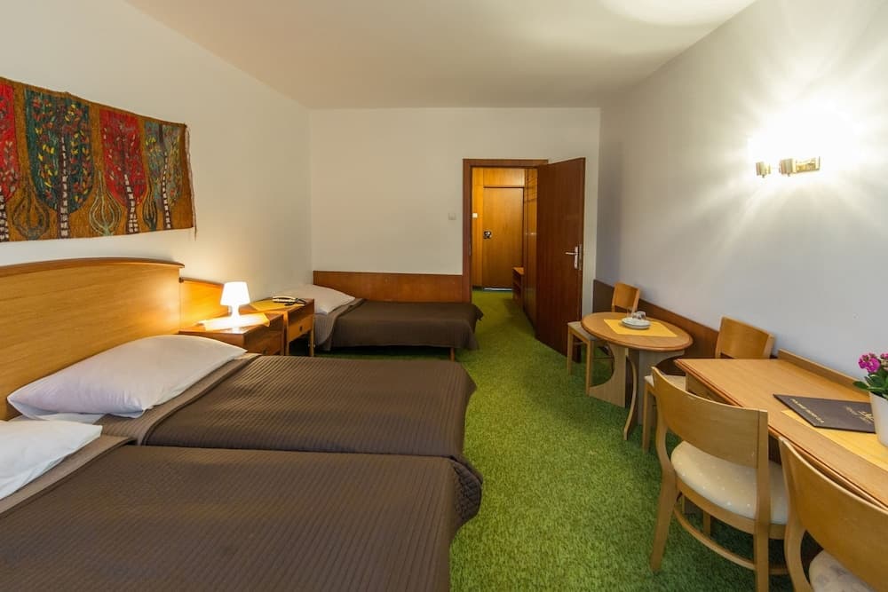 Hotel Tatry - POLSKIE TATRY S.A.