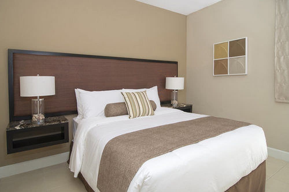 Coco Breeze Residence