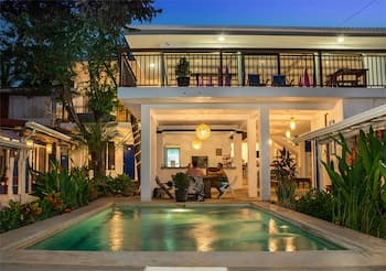 La Botella de Leche - Hostel