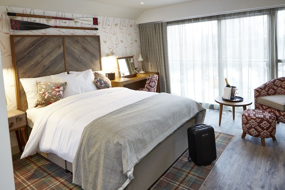 The Boathouse & Riverside Rooms