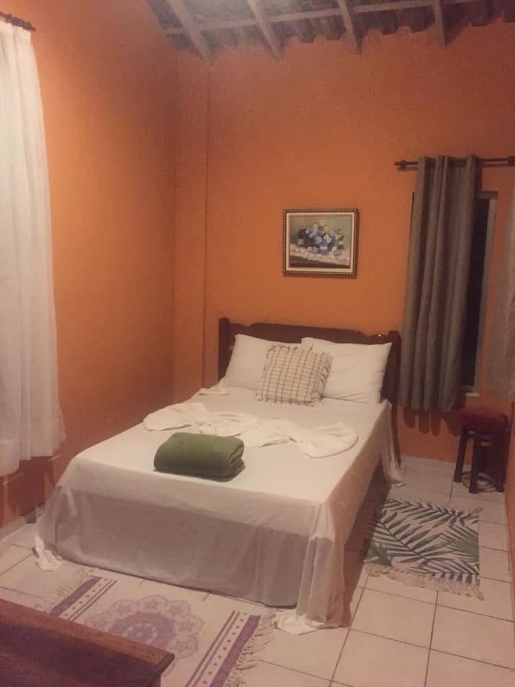 Banana Leaf Eco Hostel