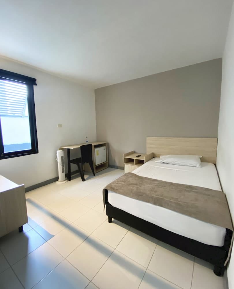 Ayenda 1224 Pixel House