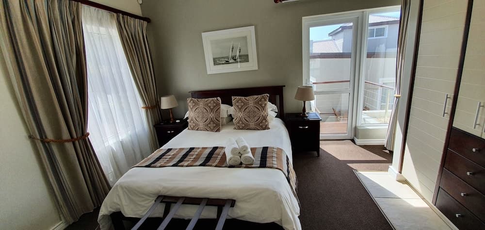 Brenton On Rocks Luxury Guest House