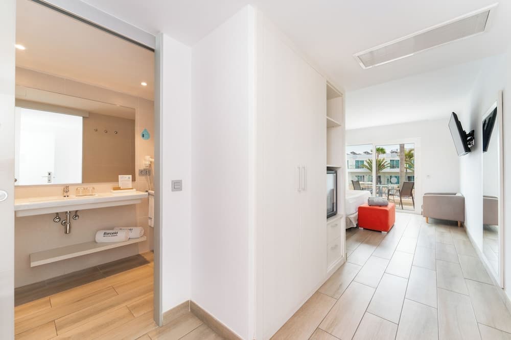 Barceló Corralejo Sands