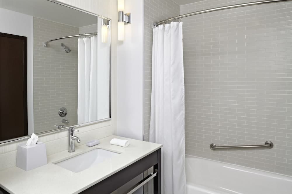 Four Points By Sheraton Sherwood Park