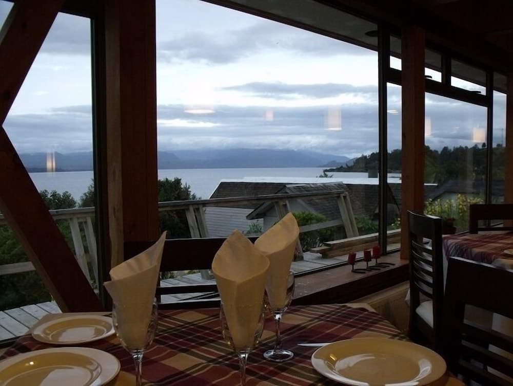 Hosteria Entre Lagos