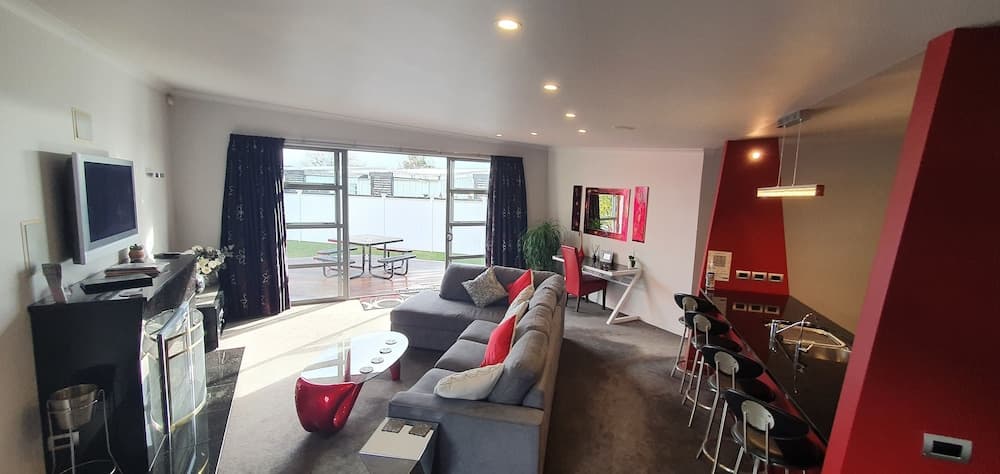 De Vine Martinborough 26 Cologne St