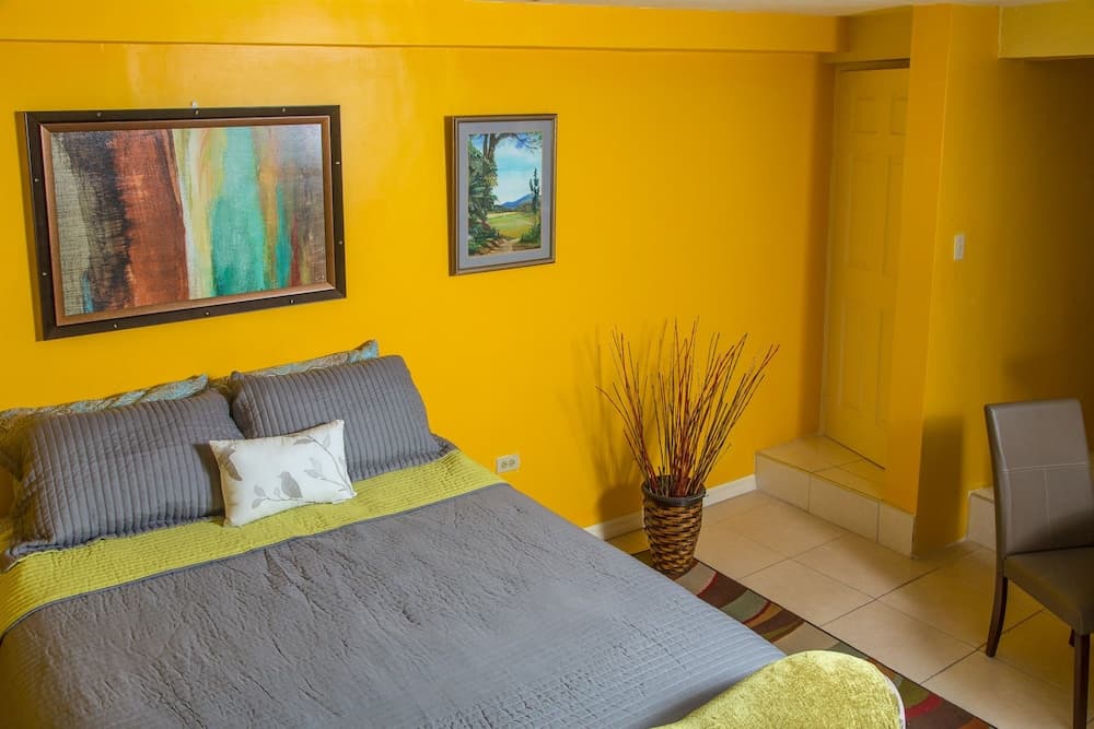 Skyview Manor Guest Apartments