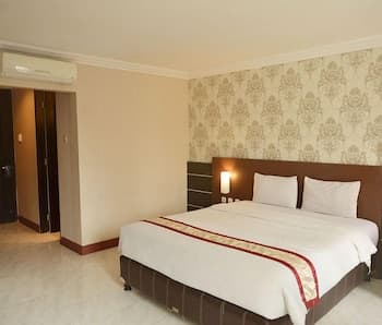 Hotel 88 Diponegoro