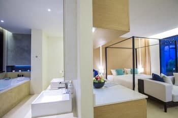 The Anda Mani Khaolak Beachfront Villas