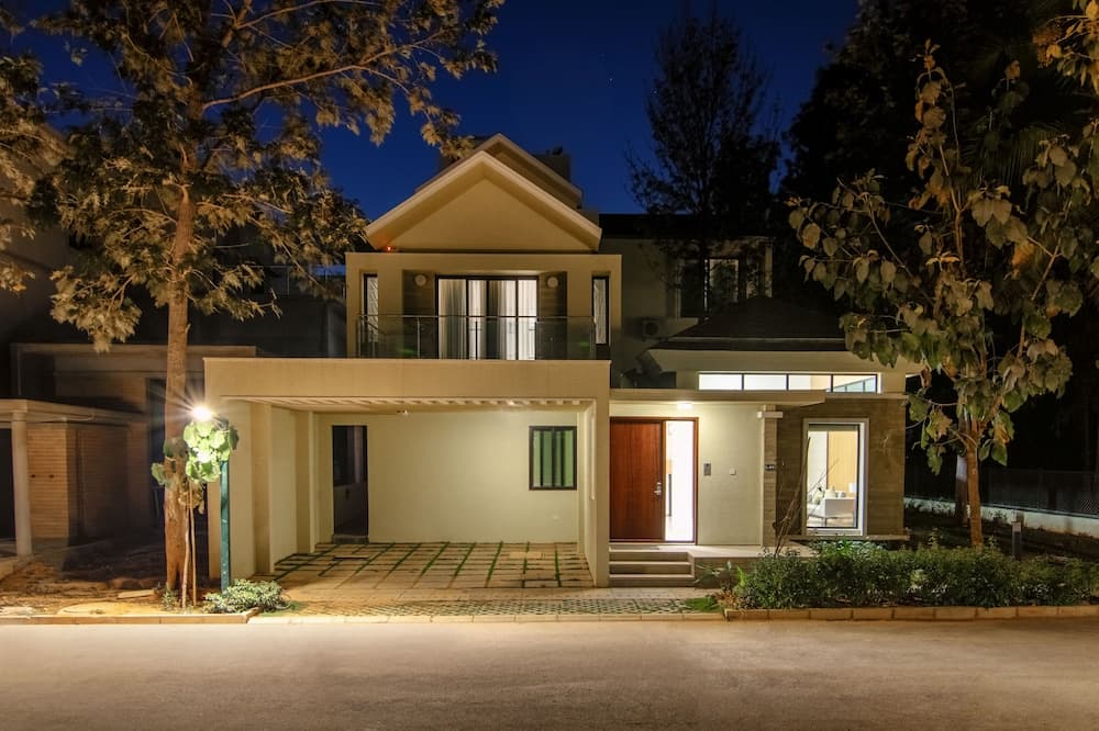 Signature Club Resort