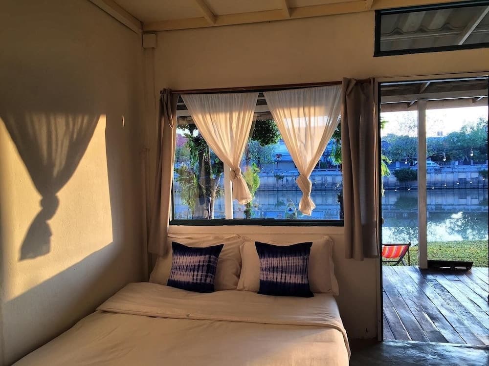 Ban Narai River Guesthouse