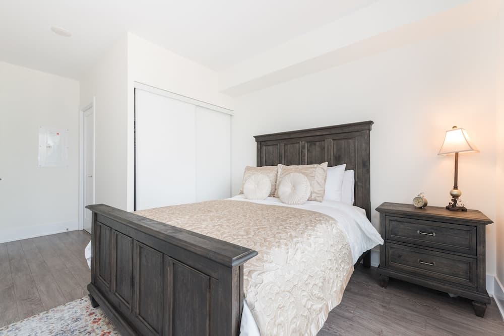 Grand Royal Condos - CN Tower