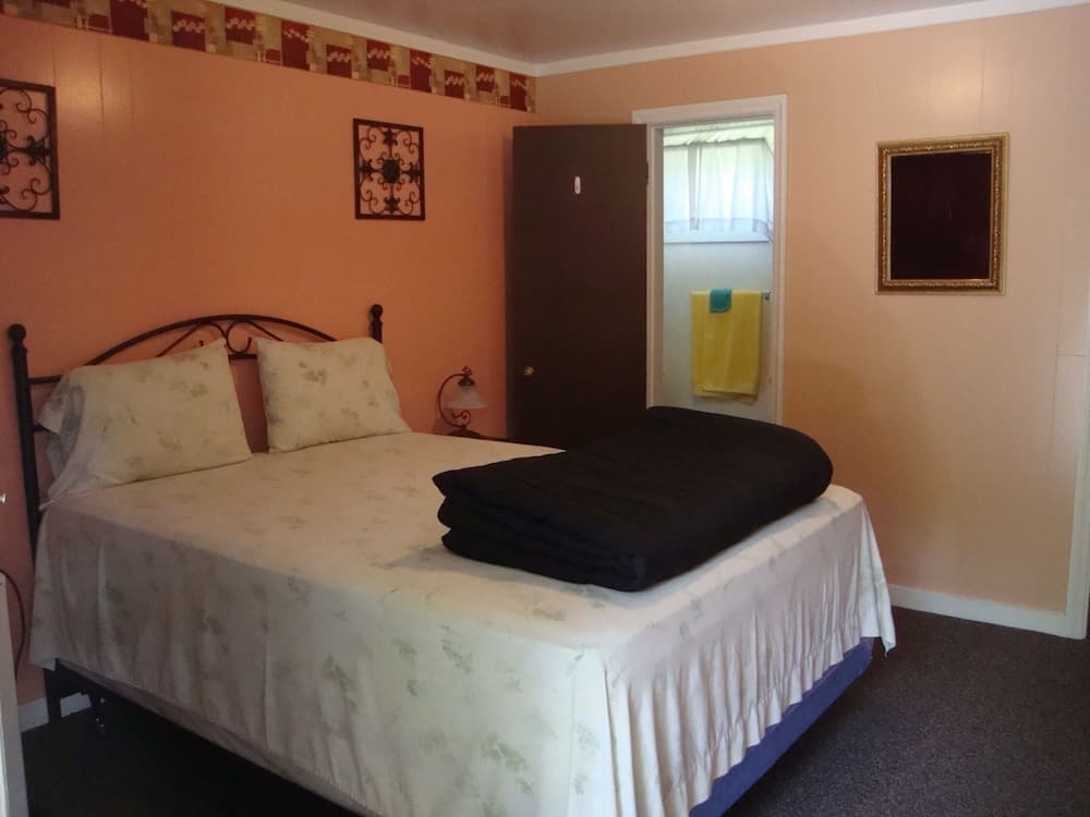 Paradise Resort and Cabins