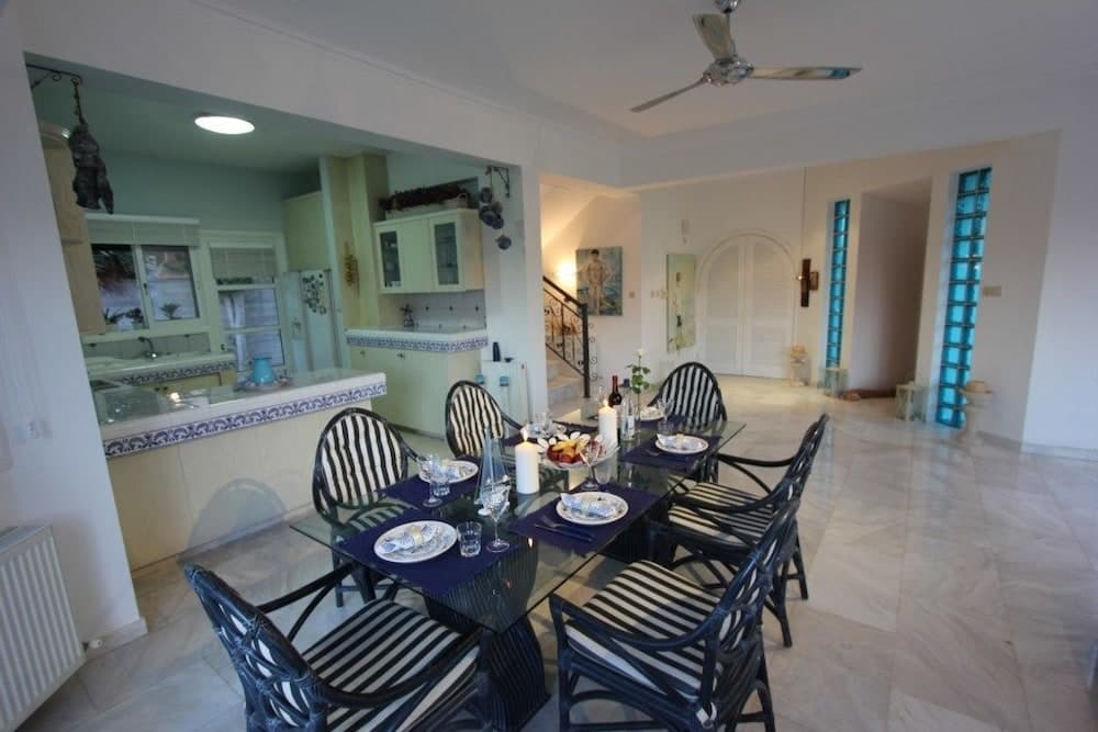 Protaras Villa Mazeri