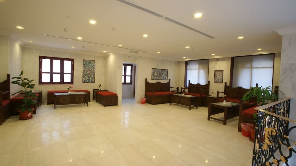 Al Azhar Palace Hotel