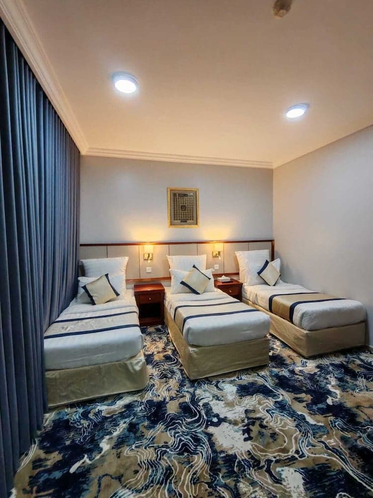 Al Azhar Nuzhah Hotel