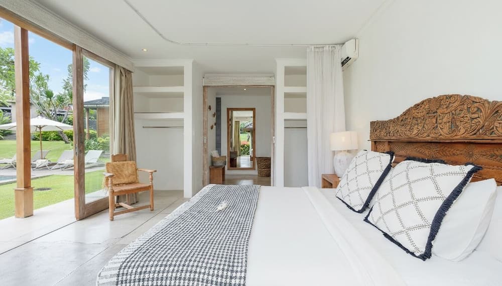 Villa Alea by Villa Finder