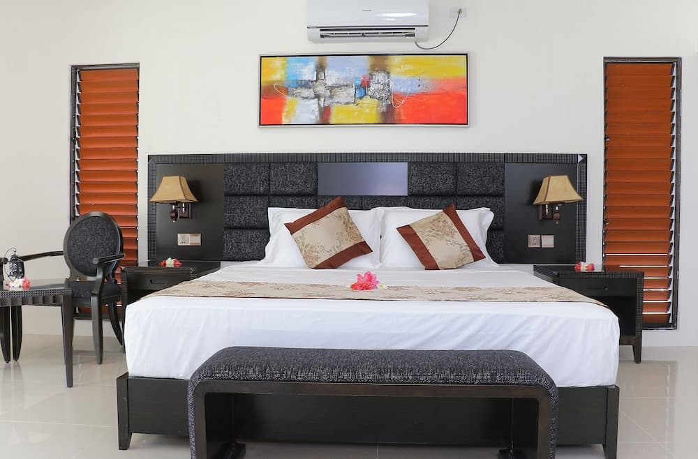 Nila Beach Resort Fiji