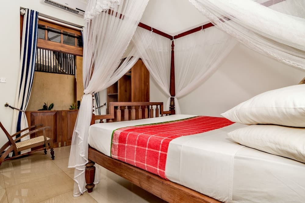 The Entrance - Galle Fort