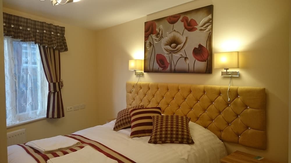 New Street Apartment