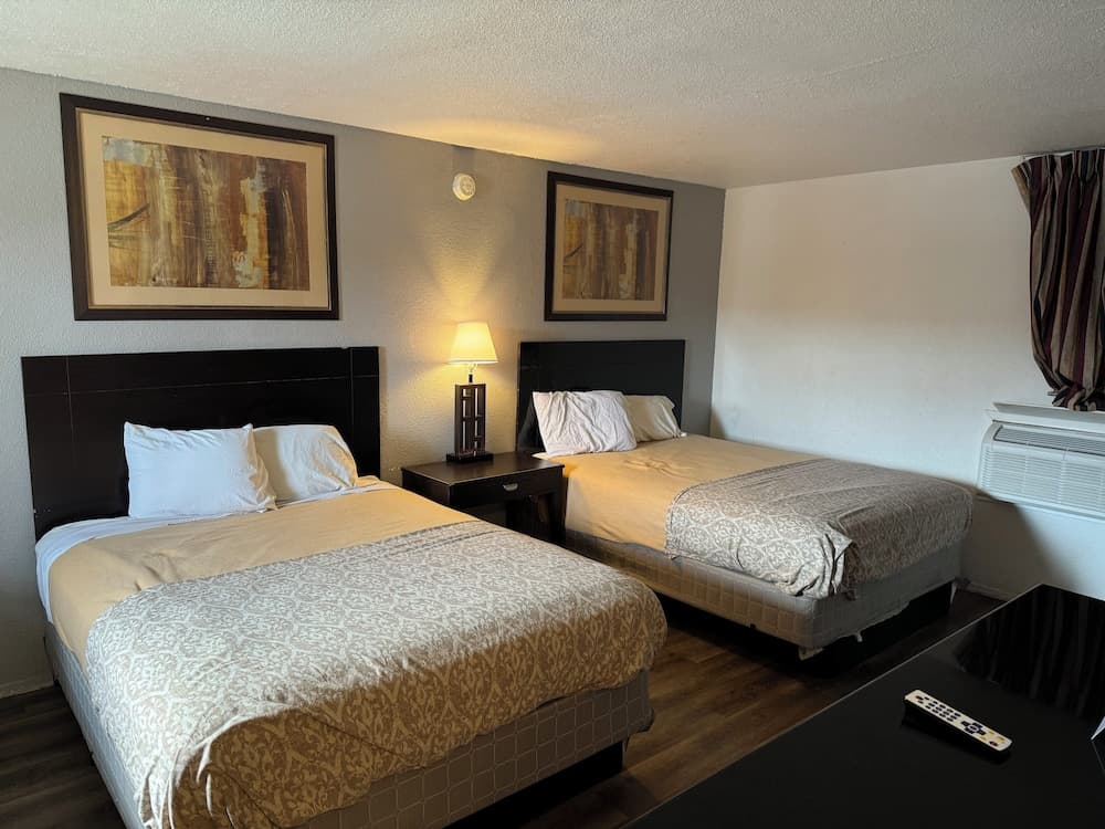 Ranch House Inn and Suites