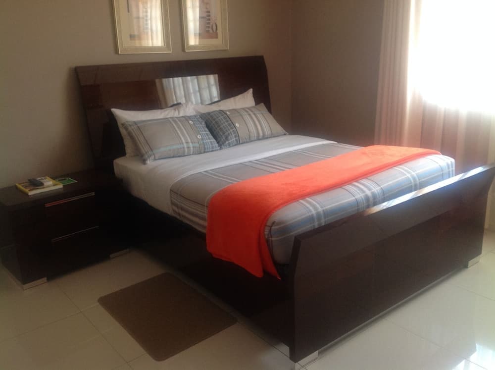 Cypress Executive lodge