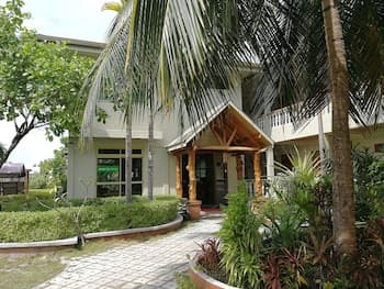 Nazaki Residences Beach Hotel