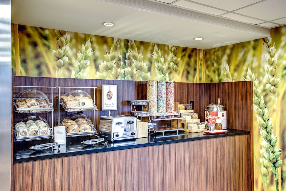 Fairfield Inn & Suites Springfield Holyoke