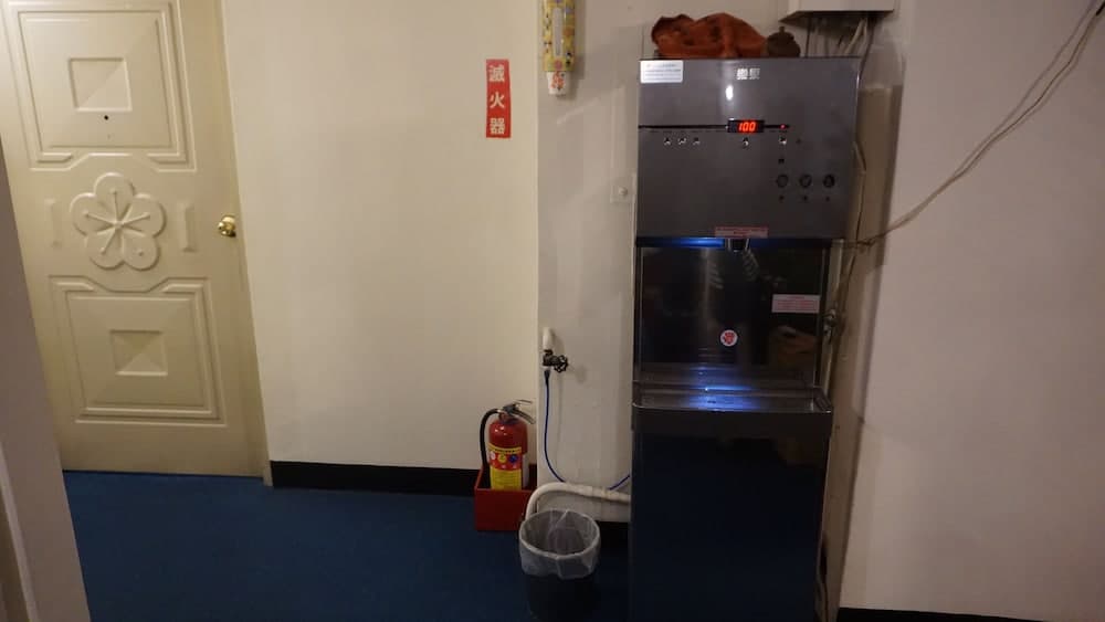 Chian Huei Business Hotel