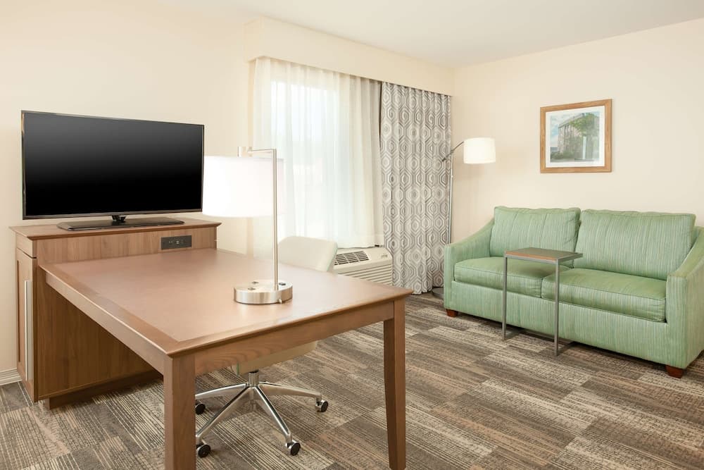 Hampton Inn & Suites Niles/Warren