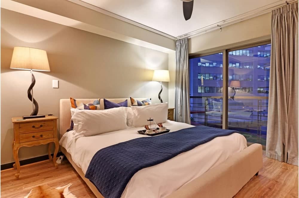 Afribode Acc Adenium Beachfront Apartment