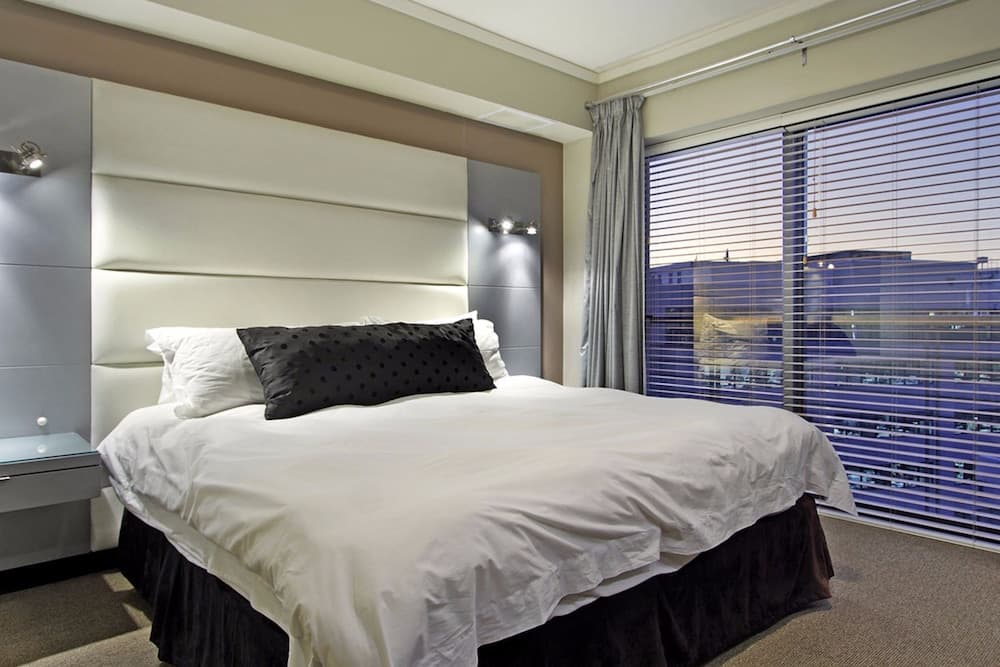 Cape eazi stayz Icon Apartments