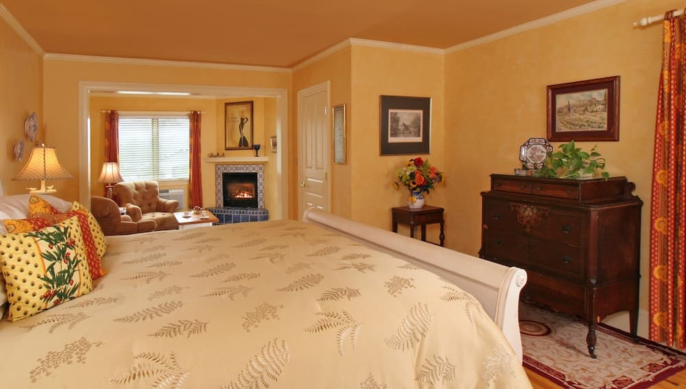 L'Auberge Provencale Inn & Restaurant