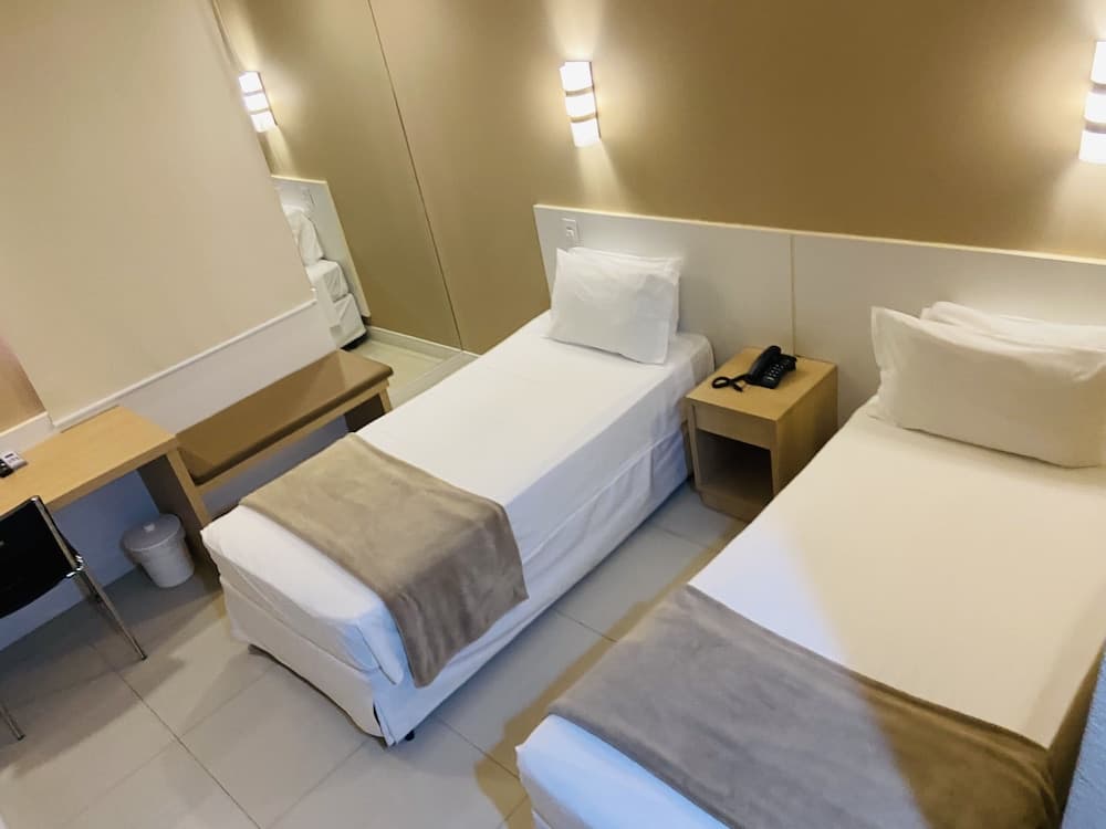 Hotel Thomasi Maringa