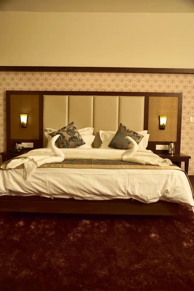 The Fern Hillside Resort Bhimtal