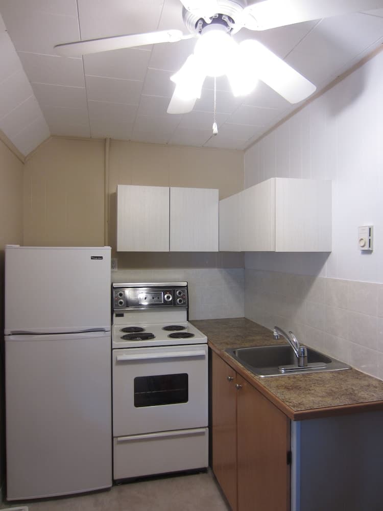 Balm Beach Resort & Motel