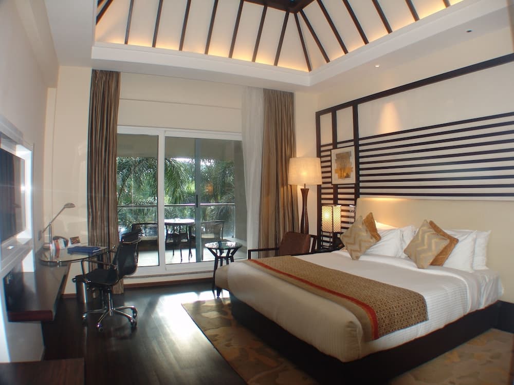 Radisson Blu Plaza Resort & Convention Centre Karjat