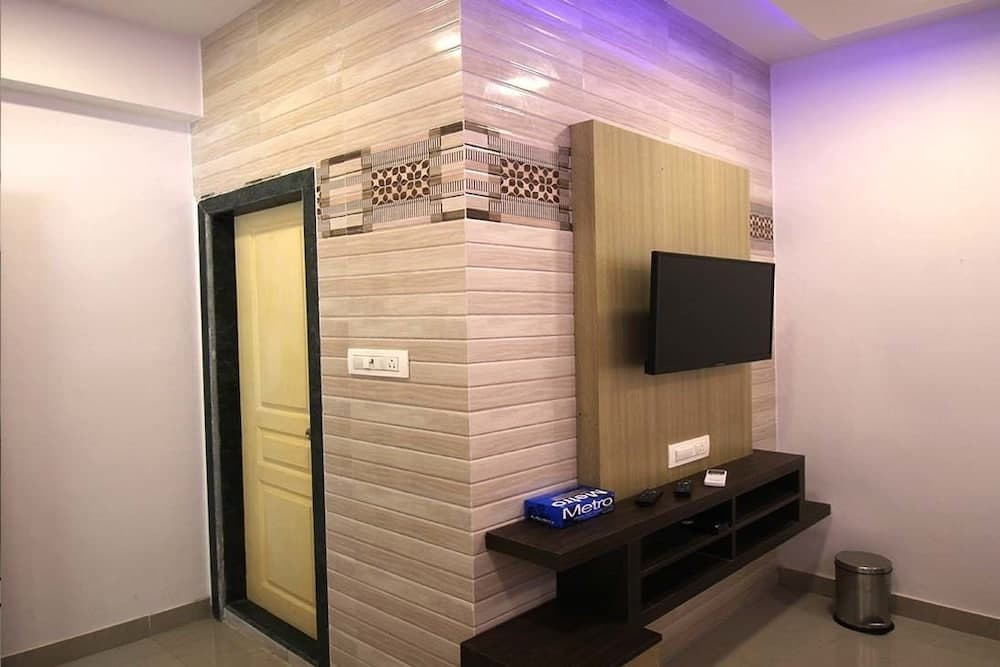 Hotel Golden Residency