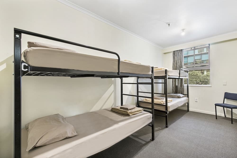 Queen Street Backpackers