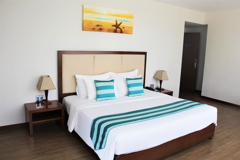 HSB Office and Apartment