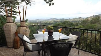 Hotel Villas de la Colina