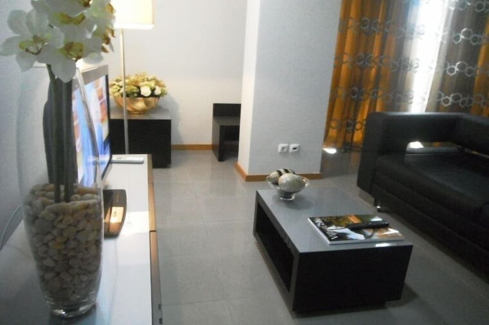 Aparthotel Tropicana