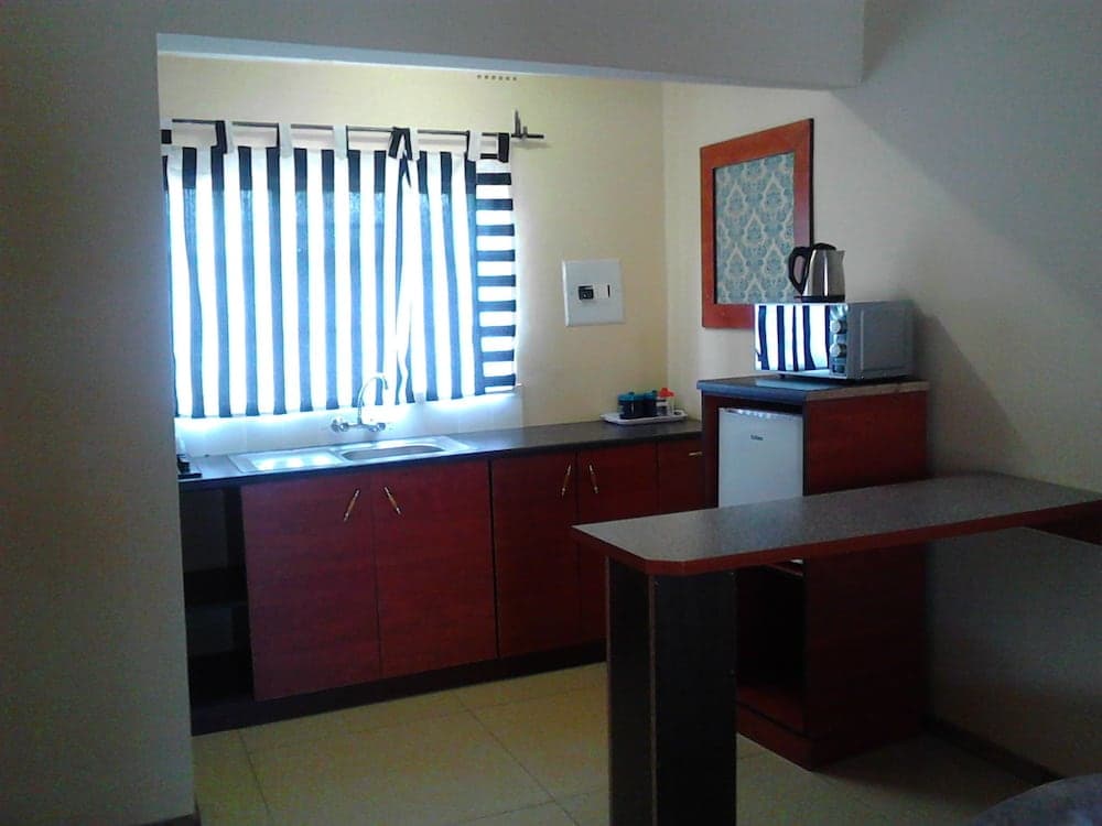 Pacific Conqueror Self Catering Units