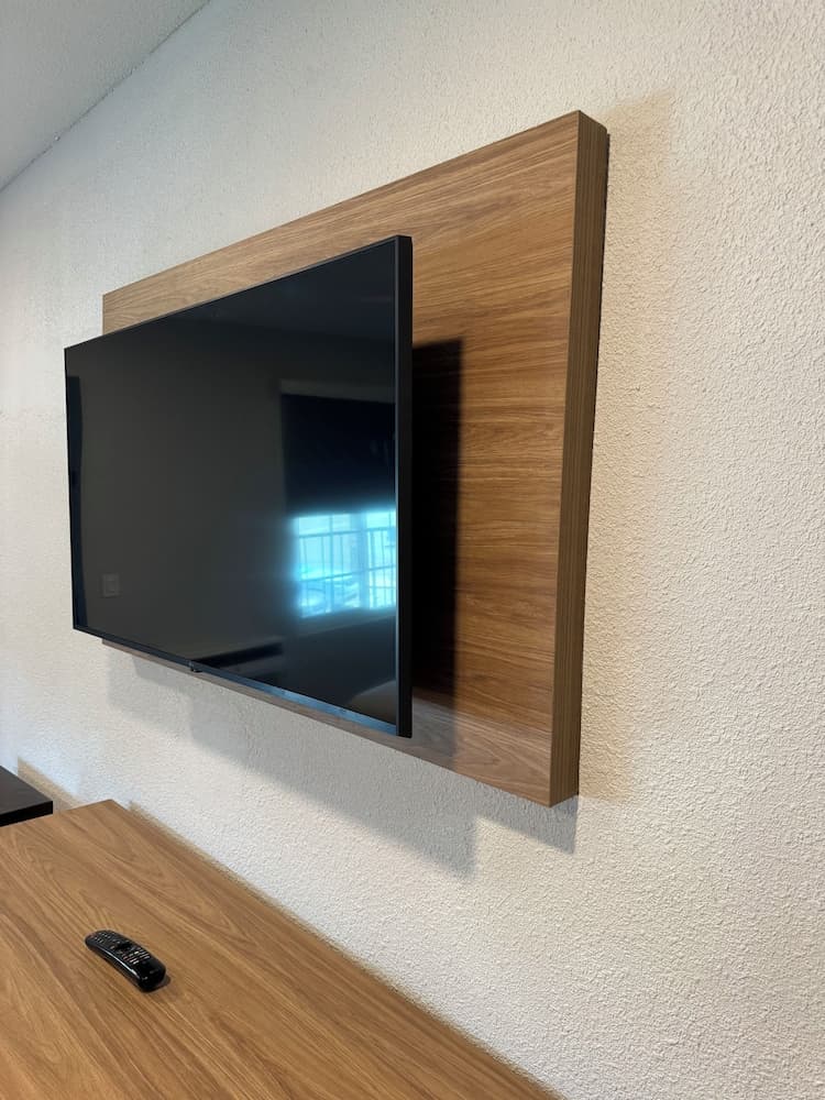 Days Inn by Wyndham Bakersfield