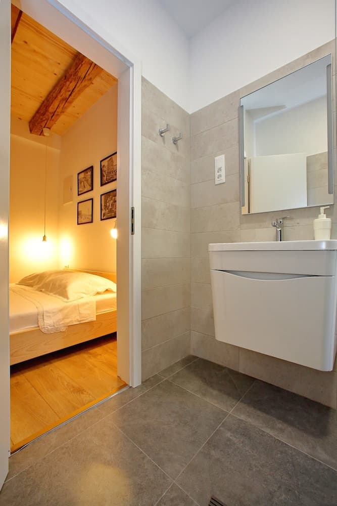 Guverna New City Accommodation