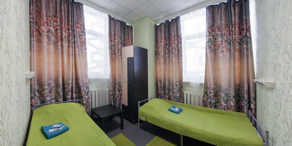 Express hotel & hostel