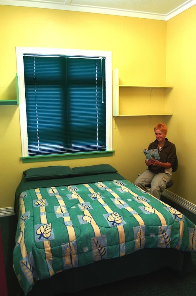 Egmont Eco Leisure Park - Hostel